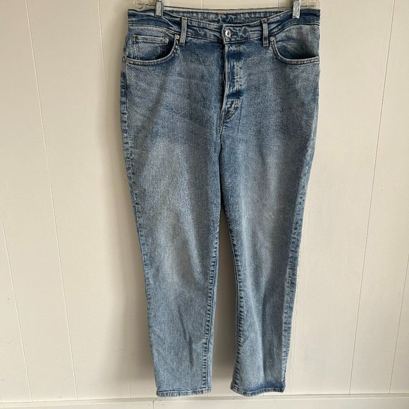 High Waist Mom Jeans - Picture 1 of 7